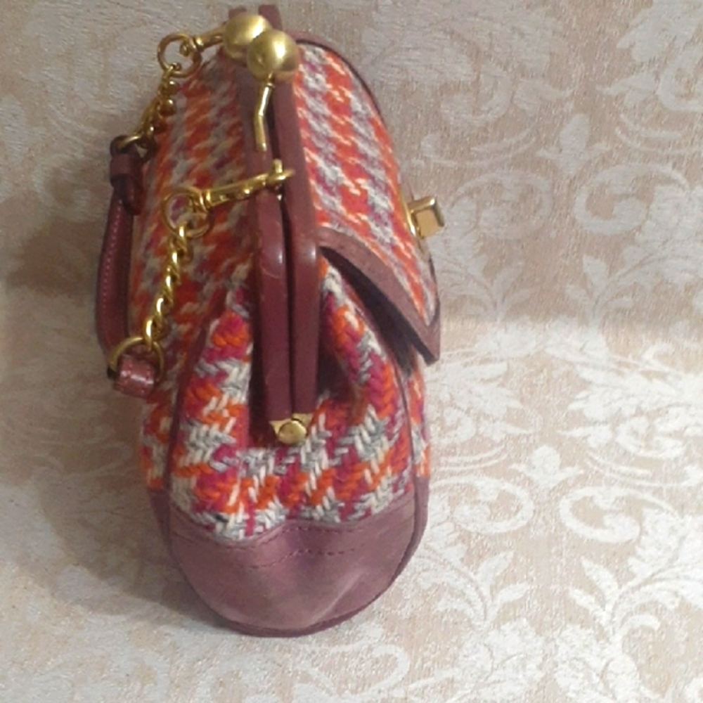 COACH Y2K VINTAGE HOUNDSTOOTH TWEED SUEDE KISS LOCK BAG - Picture 4 of 13